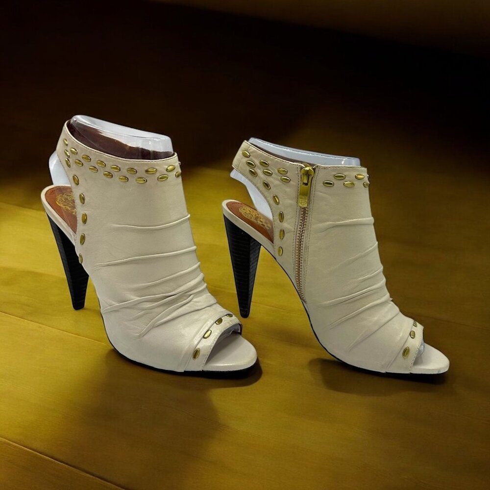 Vince Camuto Leather Cream and Gold Peep-Toe Heels with Ruched Design 9.5